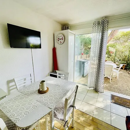 Studio Cap D'agde, 2 Pieces, 4 Personnes - Fr-1-723-138 *